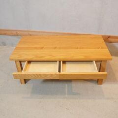 無印良品(MUJI)の人気のオーク無垢材 ローテーブルです！引出し付