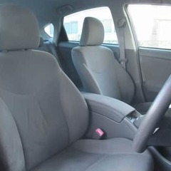 トヨタプリウスＳ　ツーリングセレクション入庫致しました！！！の画像