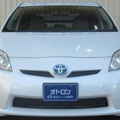 トヨタプリウスＳ　ツーリングセレクション入庫致しました！！！の画像