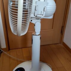 東芝ＡＣ扇風機　Ｆ－ＬＮ１０　2011年製　ハイポジション全高796～1102mmの画像