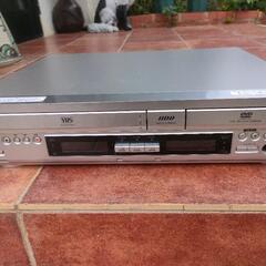 VHS/DVD/HDDレコーダー