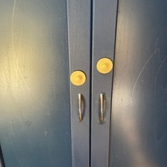 食器棚 青 収納の画像