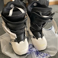 DEELUXE empire 26.5センチ