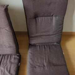 リクライニング座椅子二組セットの画像