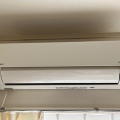エアコン　白くまくん　2013年製（RAS-A22F）の画像