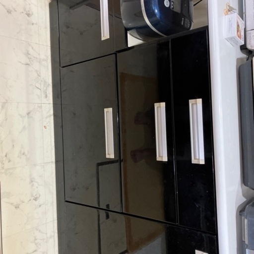 (取引中)キッチンカウンター家電収納コンセント付き
