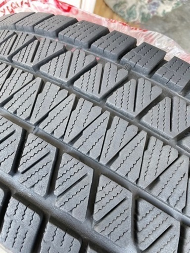 値下げ！ブリジストンブリザックDM-V3 265/70r17