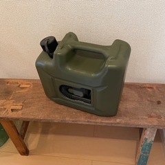 ヒューナースドルフ 10l 石油ストーブ タンク ポリタン キャンプ