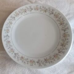 ノリタケ　Noritake　皿　プレート３枚組　＊昭和レトロ＊　お値下げしましたの画像