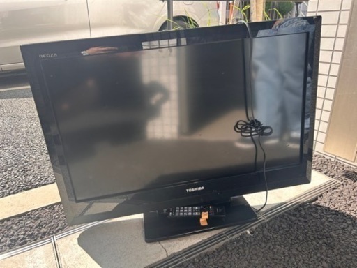 TOSHIBA REGZA 32 2011年製