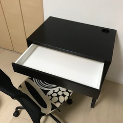 IKEA★デスク・チェア・チェアマットの画像