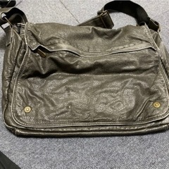 グランドストーン　ショルダーバッグ　グレー