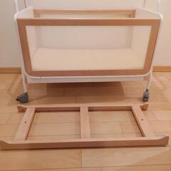 ベビーベッド(可動)リリワゴンの画像