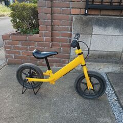 幼児用二輪車（ペダル無し）