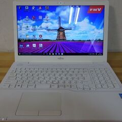 富士通 ノートパソコン LIFEBOOK AH42/B1/中古特価良品
