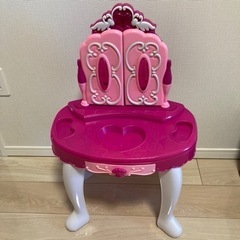 プリンセス　トイザらスドレッサー　女の子　おもちゃ