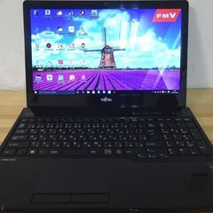 富士通 ノートパソコン LIFEBOOK AH53/U/中古特価良品