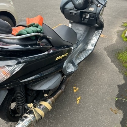 グランドマジェスティ250