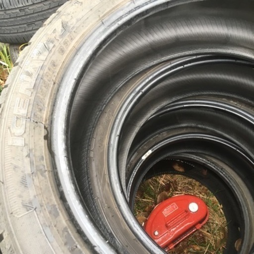 185/55R16 グッドイヤー　スタッドレス４本