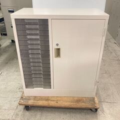 中古　コンビ書庫　レターケース（B4サイズ対応・クリスタルトレー）浅型18段　開き戸書庫（3段）　鍵付　W880×D400×H880　日本製　愛知　岐阜　三重　一宮市 グッドプライス一宮の画像