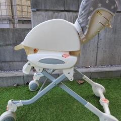 アップリカ　ハイローチェア　手動の画像