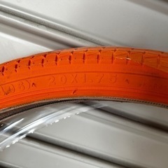 kenda 20インチタイヤ　カラータイヤ　20×1.75 折りたたみ自転車　子供用自転車の画像