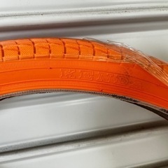 kenda 20インチタイヤ　カラータイヤ　20×1.75 折りたたみ自転車　子供用自転車の画像