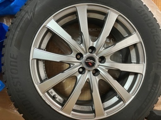 スタッドレスタイヤホイール付きブリヂストンブリザックDMV322560R1799Q