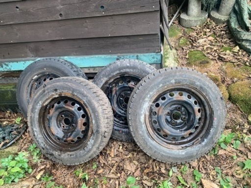 シエンタ　スタッドレスタイヤ