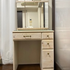 10/8(日)引き渡し　ドレッサー　の画像