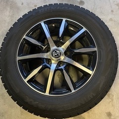 215/60/R16 ５穴のスタッドレス、アルミホイールのセット