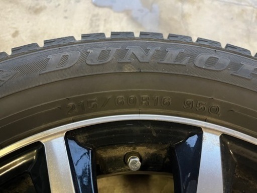 215/60/R16 ５穴のスタッドレス、アルミホイールのセット