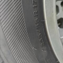 235/55R17  ミシュランタイヤ　PIAAホイール 5穴114.3 ラグレイトなどの画像