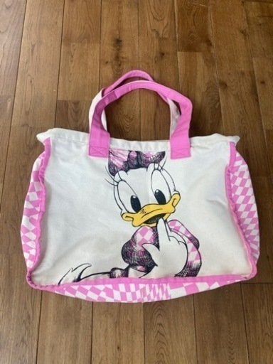ディズニー　デイジーダックのバッグ