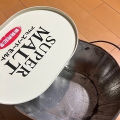 レトロ缶の画像