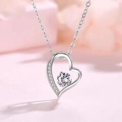 新品　オープンハート♡ジルコニア☆ネックレス　ホワイトクリアの画像