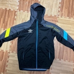 UMBRO ジャージ上下セット　Lサイズの画像