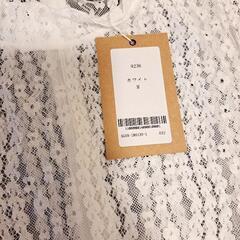 【新品タグ付き】カットソーの画像