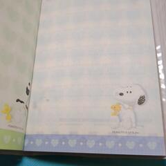 ☺️スヌーピーのメモ帳とバックの画像