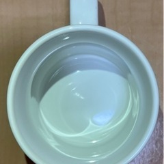 吉本芸人のイラストがプリントされたマグカップの画像