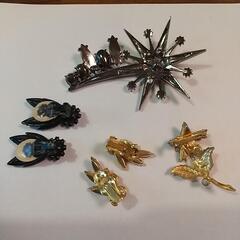 コスチュームジュエリー　イヤリング、ブローチ　まとめての画像