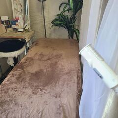 新宿三丁目駅より徒歩1分　自由出勤アイリスト様エステティシャン様募集中の画像