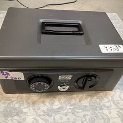 ☆中古￥500！CASH BOX　金庫　家具　幅26㎝ｘ奥行19...
