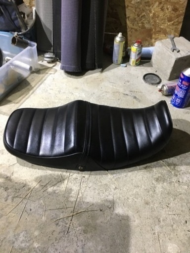 ゼファー　シート