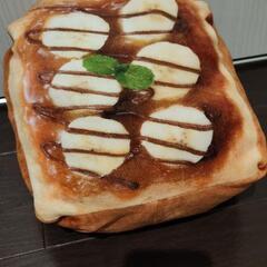 パン　ぬいぐるみ　リアル