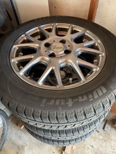 スタッドレスタイヤ　4本セット