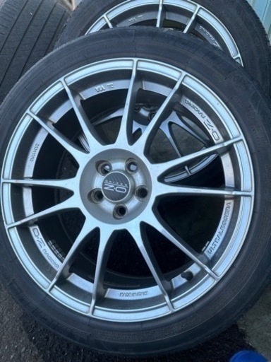 プリウス　タイヤホイール　pcd 100 5h 18インチ