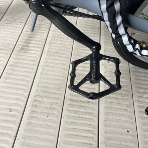 折りたたみ自転車 カスタム 美品 ライト、鍵、空気入れお付けします10