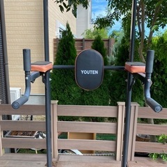 懸垂マシン（ぶら下がり健康器）の画像