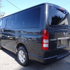 自社ローンあり！ガソリン100リットルプレゼント✨人気車‼✨バックカメラ✨トヨタ★ハイエースバン★スーパーGL★2000cc★5人乗り★の画像